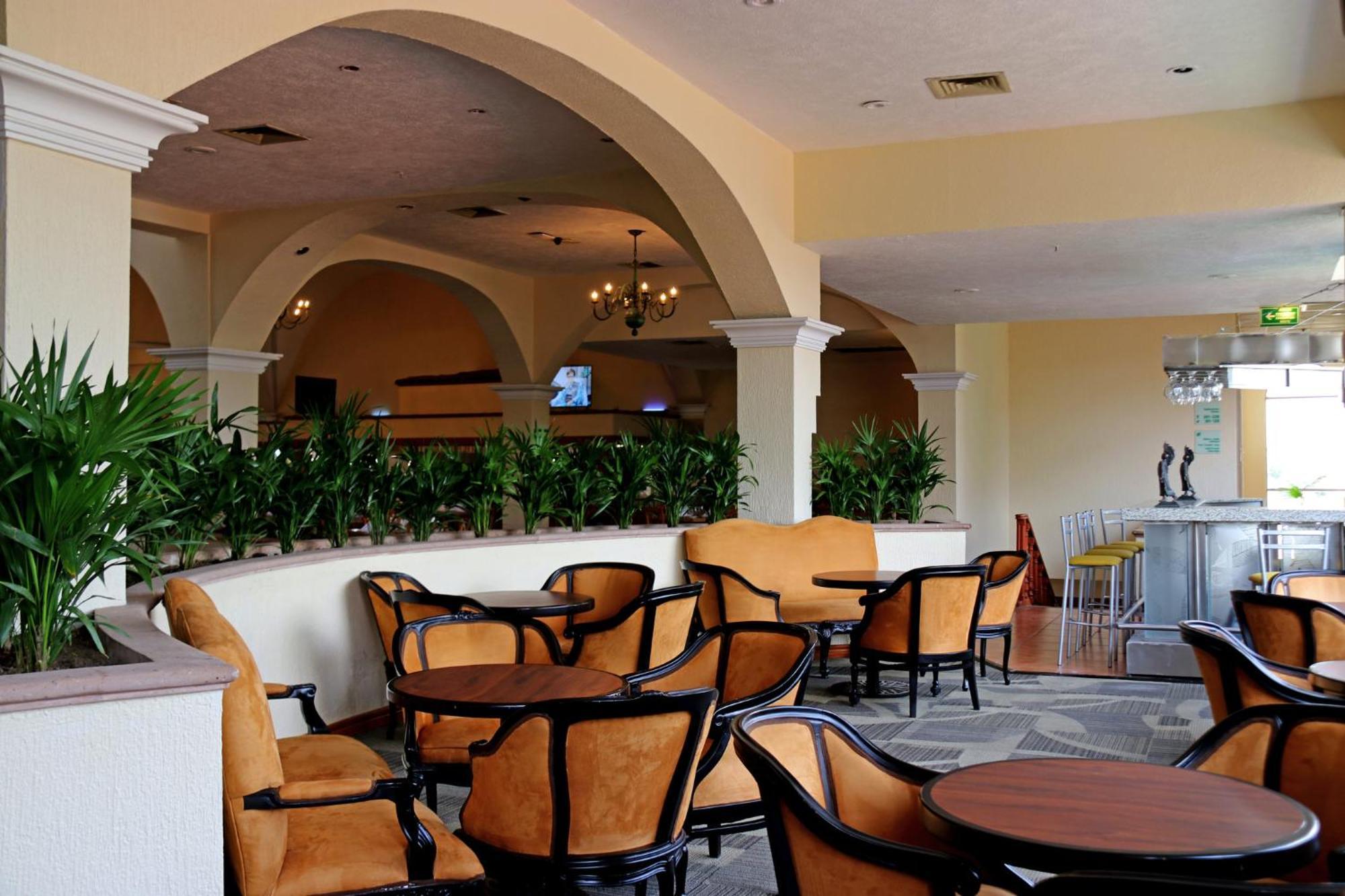 Holiday Inn La Piedad By Ihg Εξωτερικό φωτογραφία