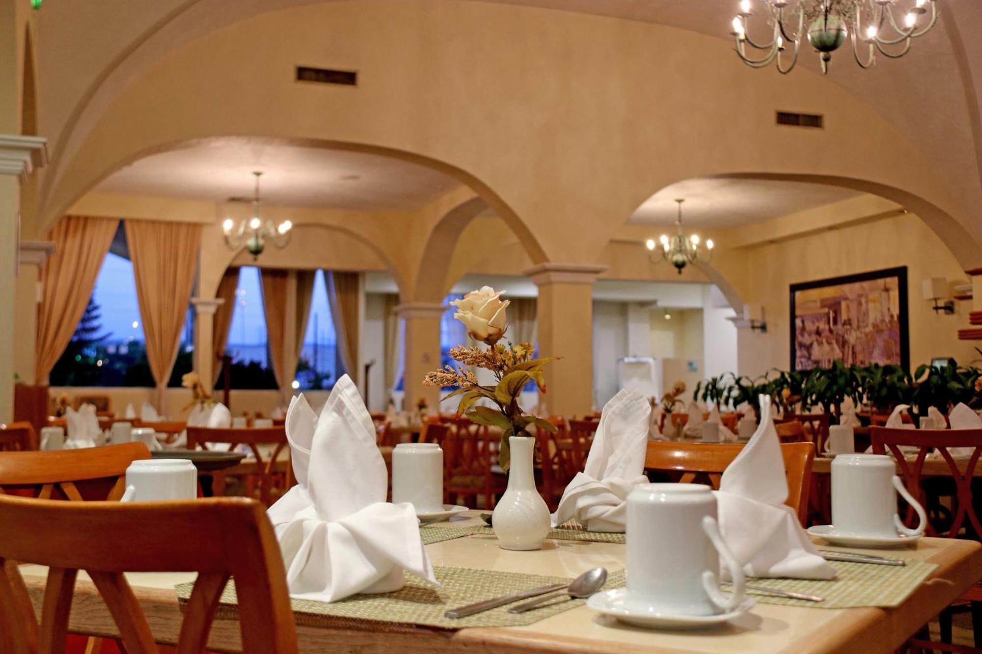 Holiday Inn La Piedad By Ihg Εξωτερικό φωτογραφία