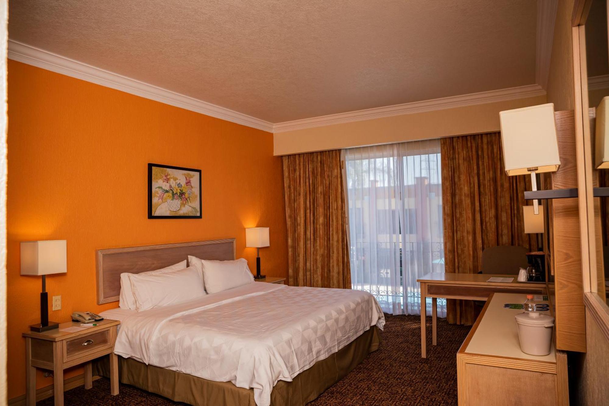 Holiday Inn La Piedad By Ihg Εξωτερικό φωτογραφία