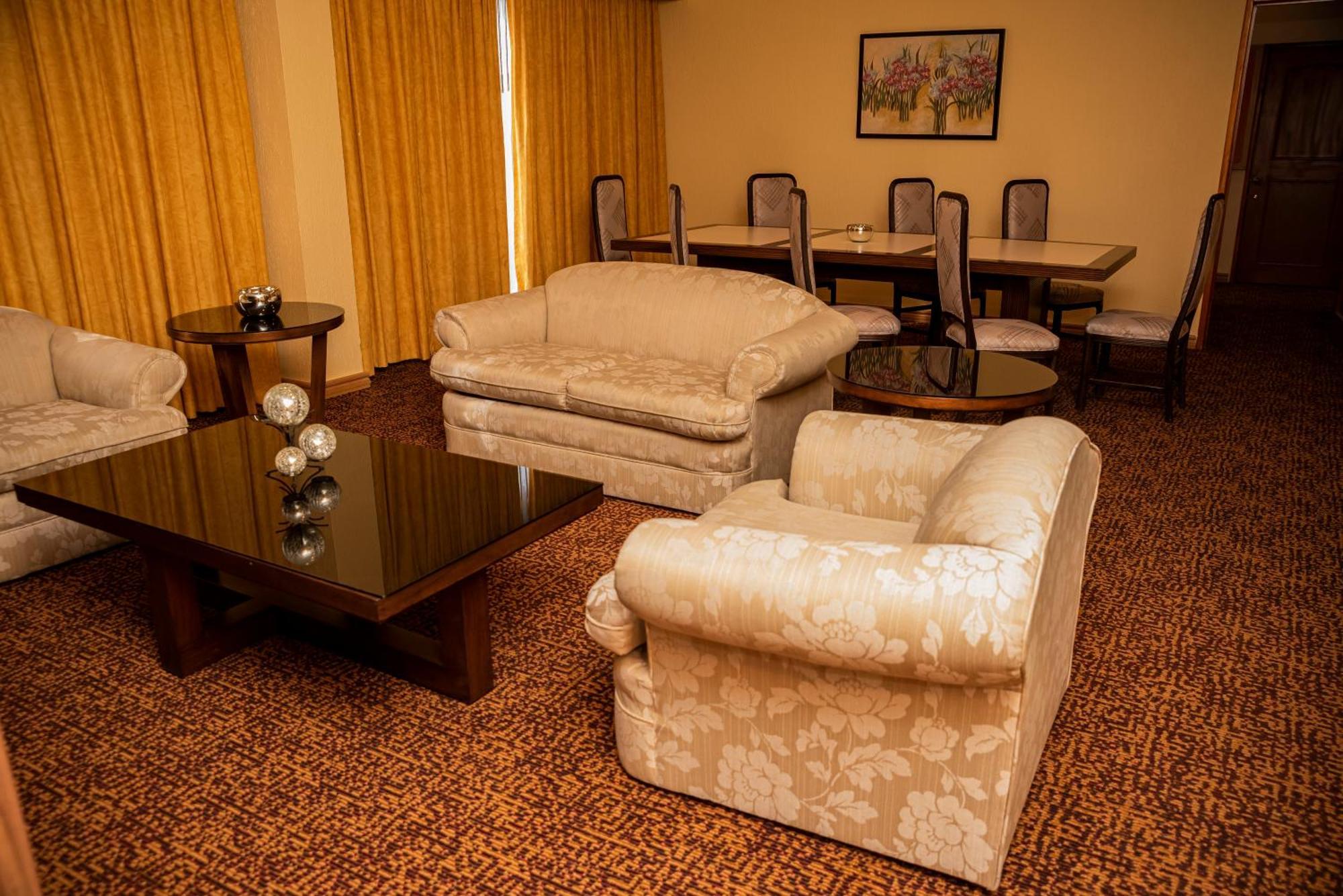 Holiday Inn La Piedad By Ihg Εξωτερικό φωτογραφία