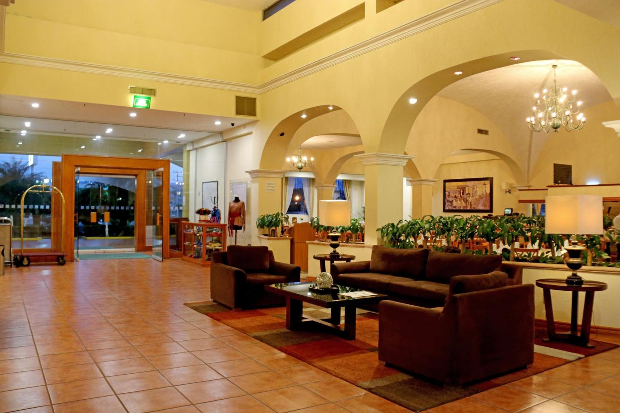 Holiday Inn La Piedad By Ihg Εξωτερικό φωτογραφία